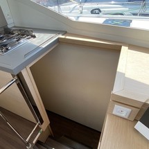 Fountaine Pajot Lucia 40