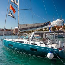 Beneteau Oceanis 54
