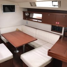 Beneteau Oceanis 45