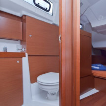 Beneteau Oceanis 38