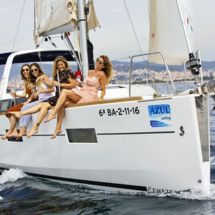 Beneteau Oceanis 38