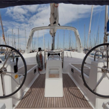 Beneteau Oceanis 38