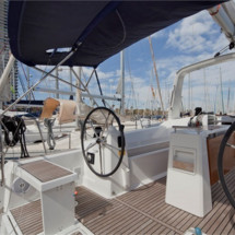 Beneteau Oceanis 38