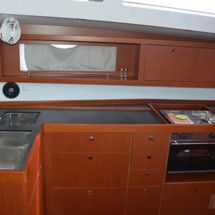 Beneteau Oceanis 48