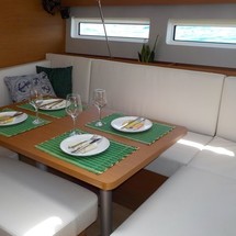 Jeanneau Sun Odyssey 490