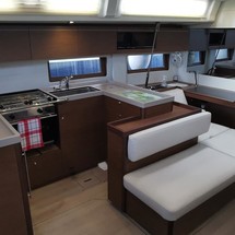 Beneteau Oceanis 51.1