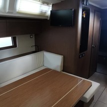 Beneteau Oceanis 51.1