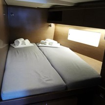 Beneteau Oceanis 51.1