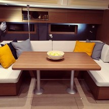 Beneteau Oceanis 51.1