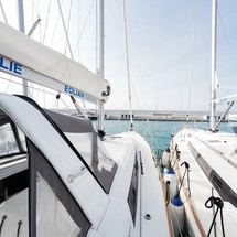 Beneteau Oceanis 38.1