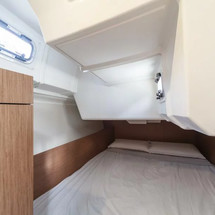 Beneteau Oceanis 38.1