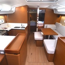 Jeanneau Sun Odyssey 440