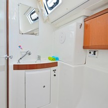 Beneteau Oceanis 43