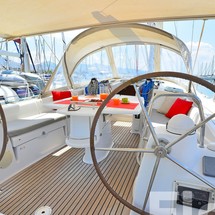 Beneteau Oceanis 43