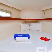 Beneteau Oceanis 43