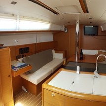 Jeanneau Sun Odyssey 379