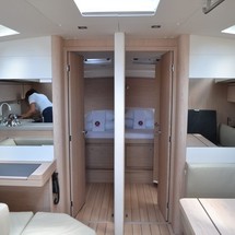 Beneteau Oceanis 51.1