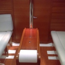 Dufour 350
