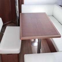 Beneteau Oceanis 45