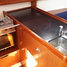 Beneteau Oceanis 37