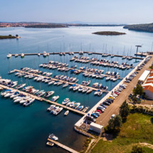 Jeanneau Sun Odyssey 440