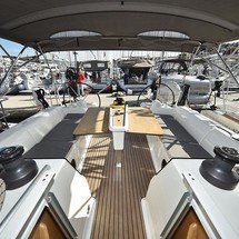 Dufour 382