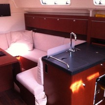 Hanse 415