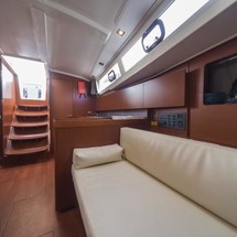 Beneteau Oceanis 41.1