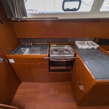 Beneteau Oceanis 41.1