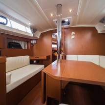 Beneteau Oceanis 41.1