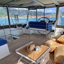 Lagoon 560