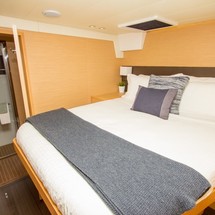 Lagoon 560