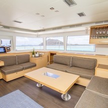 Lagoon 560