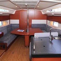 Hanse 388