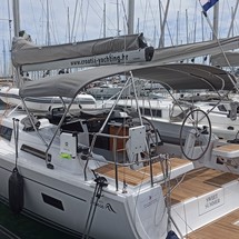 Hanse 388