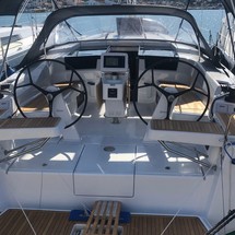 Hanse 418