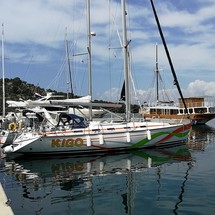 Bavaria 44