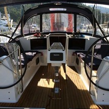 Dufour 382