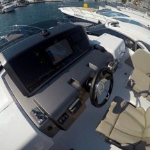 Galeon 430 Skydeck