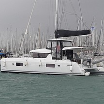 Lagoon 42