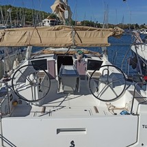 Beneteau Oceanis 41.1