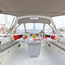 Beneteau Oceanis 48