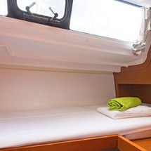 Beneteau Oceanis 48