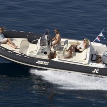 Clubman 24