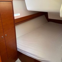 Dufour 405