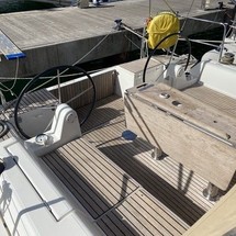 Dufour 405