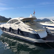 Blu martin 58 feet open