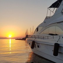 Majesty yachts gulf craft 66