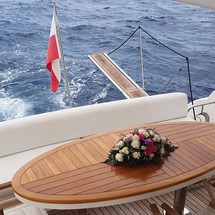 Majesty yachts gulf craft 66