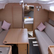 Dufour 360